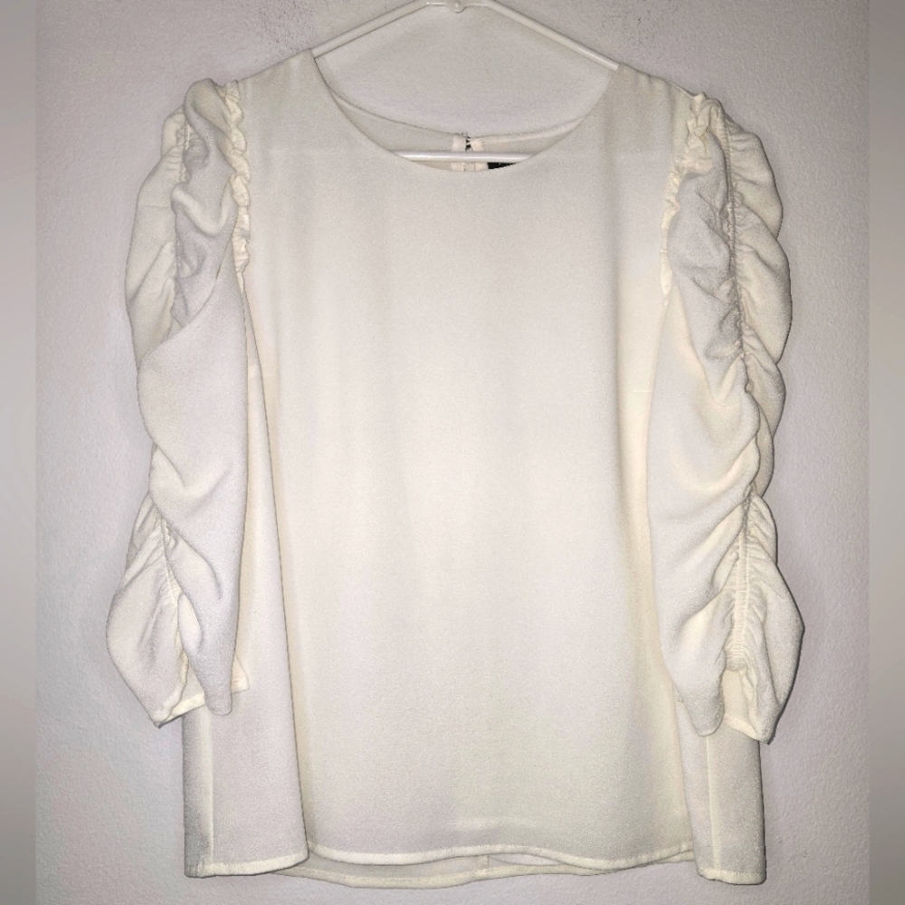 1.State white ruched ruffle sleeve blouse size medium